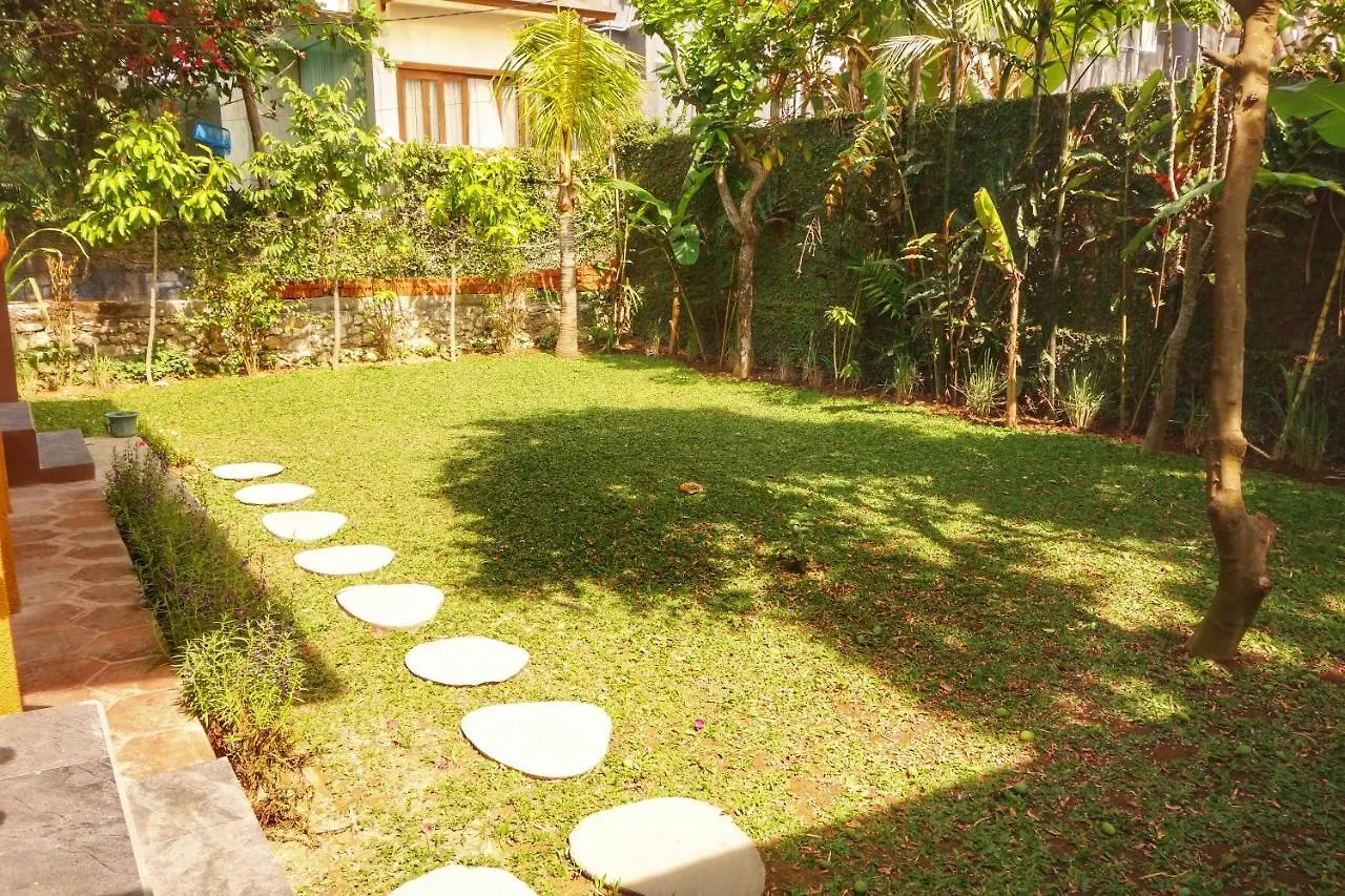 Petit Tree Acomodação com café da manhã Seminyak Alojamento de Acomodação e Pequeno-almoço